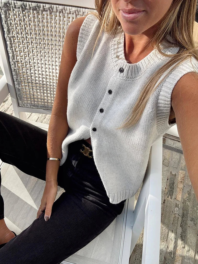 Babette – Gilet Sans Manches Gris Femme Polyvalent et Tendance 2