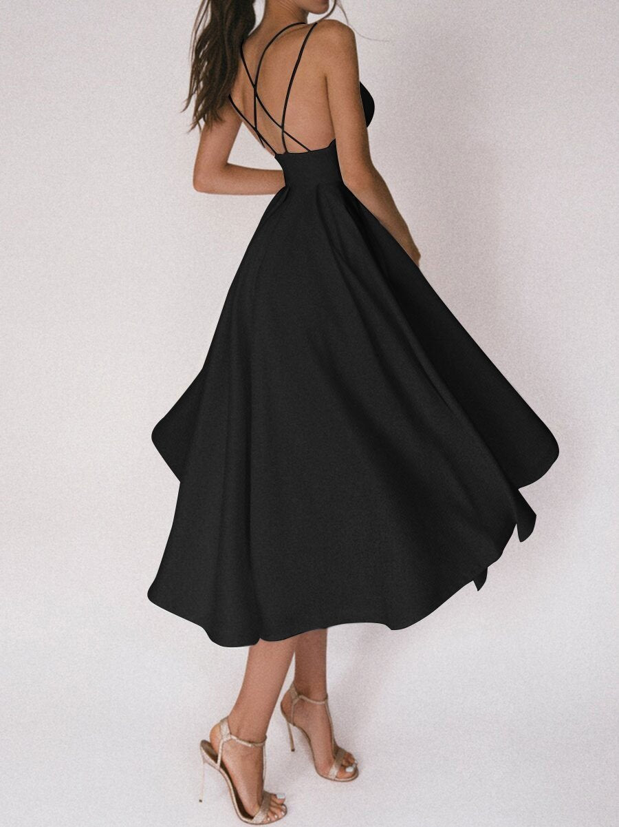 Bertheline - Robe à col en V et bretelles Noir