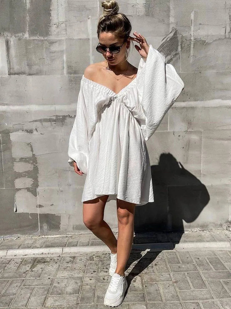 Brigitte – Robe Courte Bohème Femme Manches Longues et Col en V 4