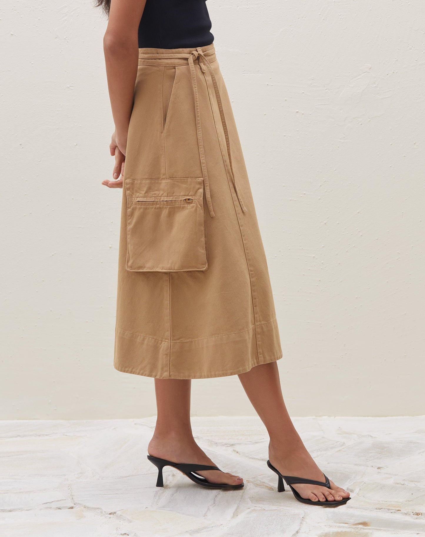 Capucine – Jupe Midi Femme Style Utilitaire Moderne 2