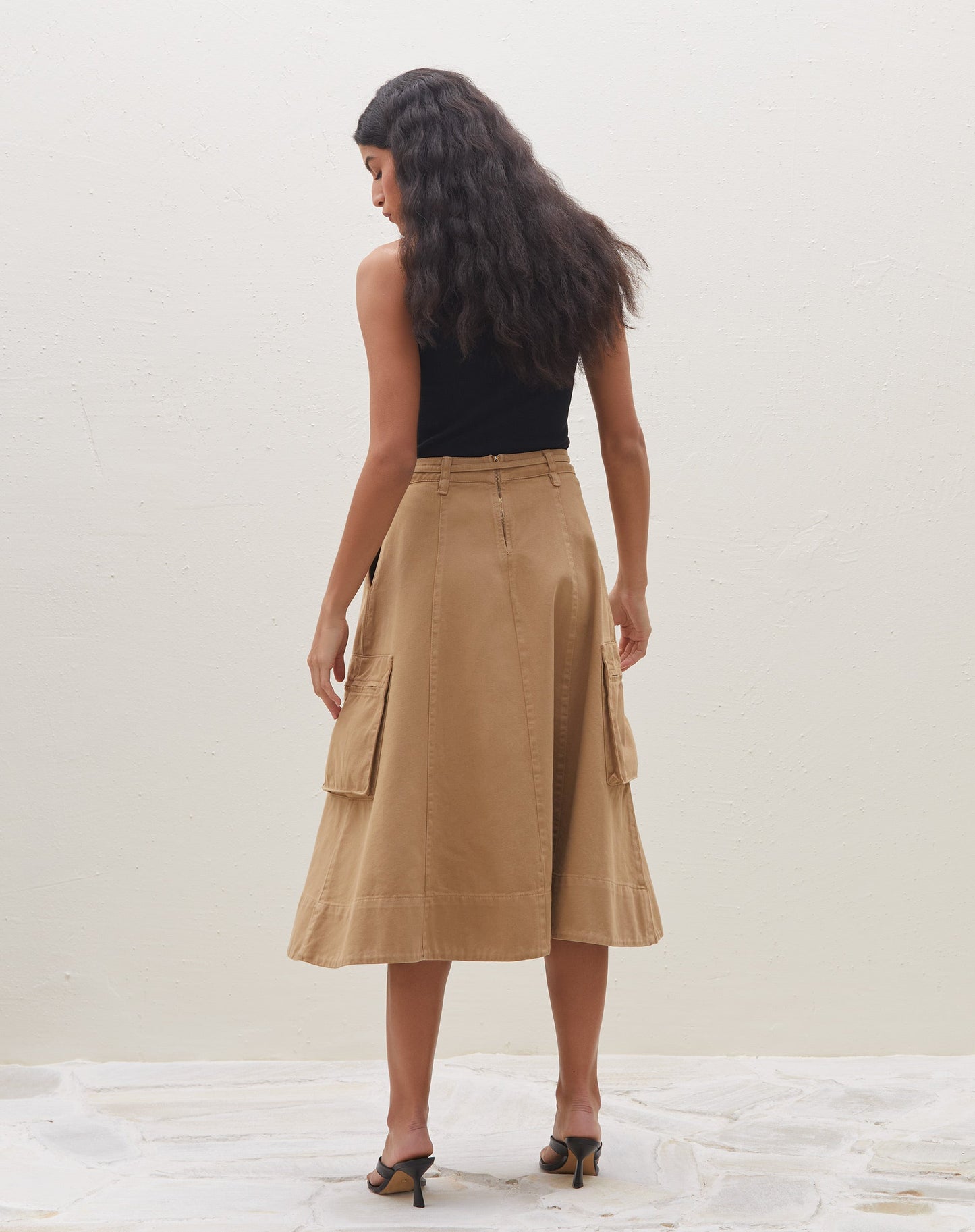 Capucine – Jupe Midi Femme Style Utilitaire Moderne 5
