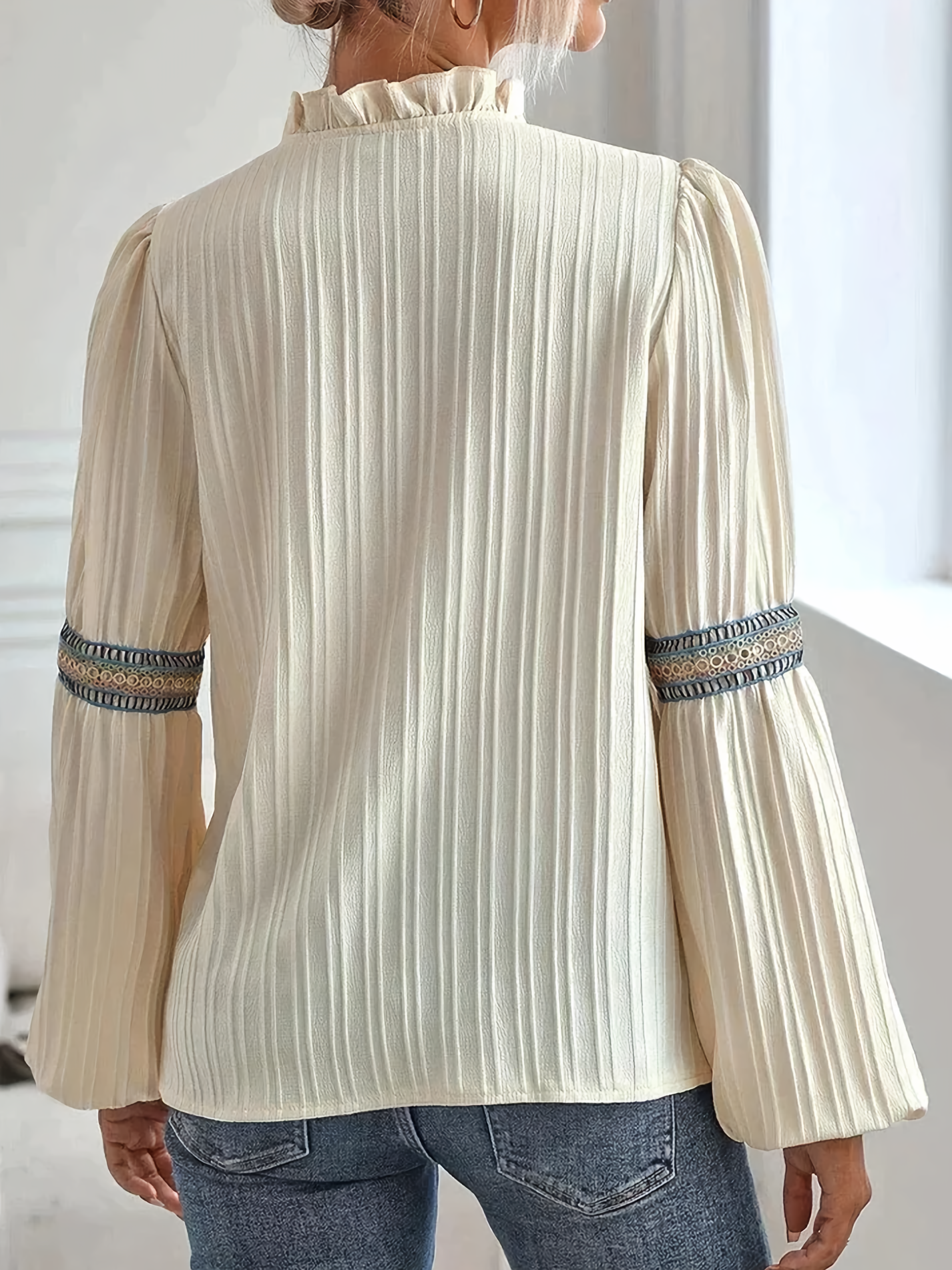Cynthia – Blouse Femme à Manches Longues Élégante 4