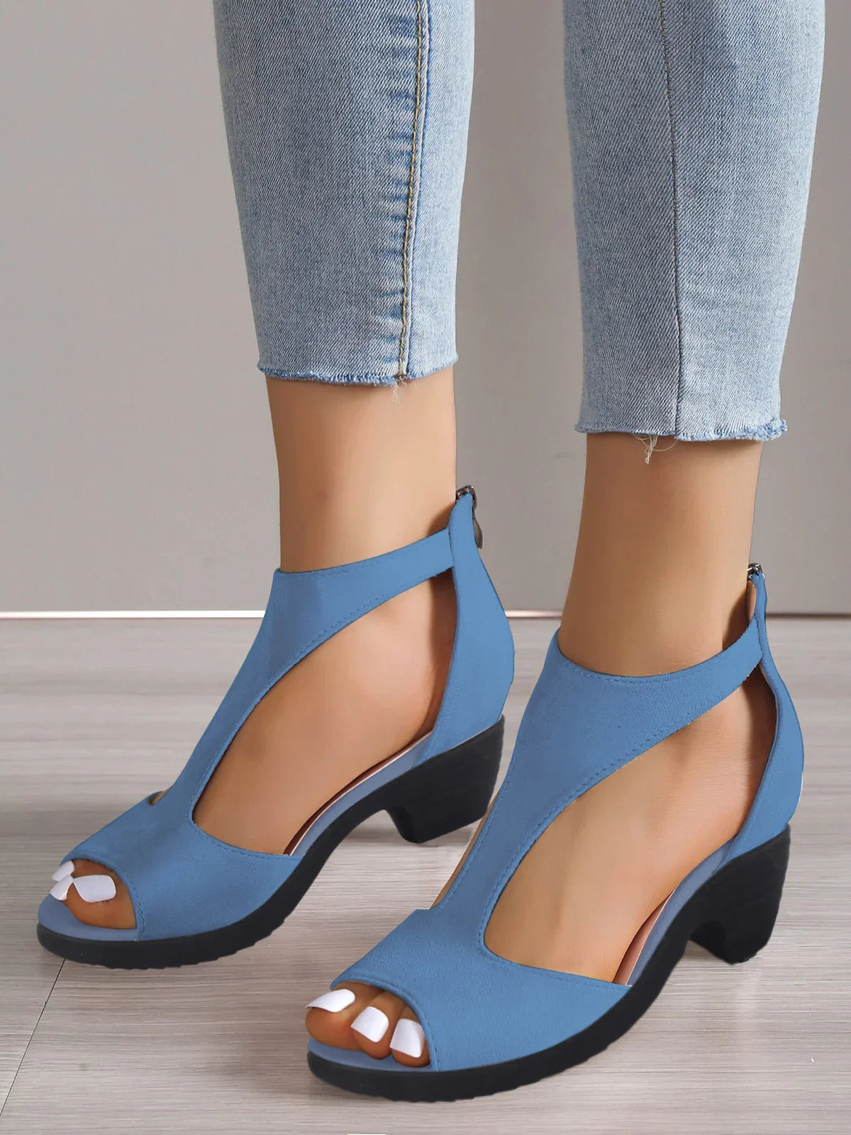 Frédérique – Sandales à Talons Hauts Découpées avec Fermeture 4