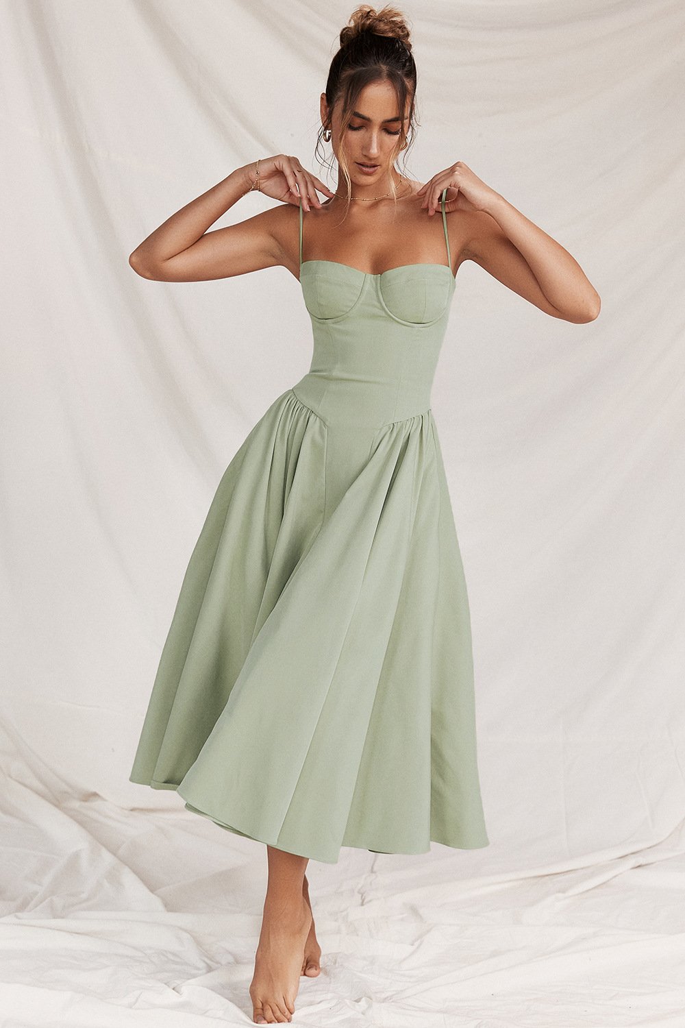 Hélène – Robe Midi Femme Ample et Légère à Bretelles 14
