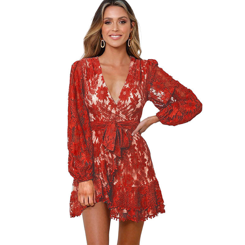 Isoria - Robe femme à bretelles, dentelle et design élégant Rouge