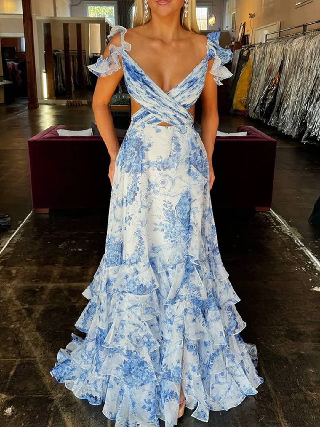 Ivana – Robe Longue Fleurie Dos Nu Soirée Élégante 6