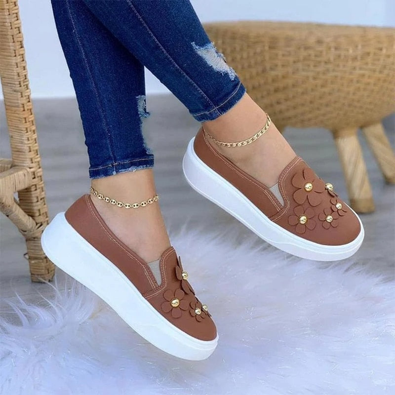 Kélya - Chaussons confortables à fleurs pour femmes Marron