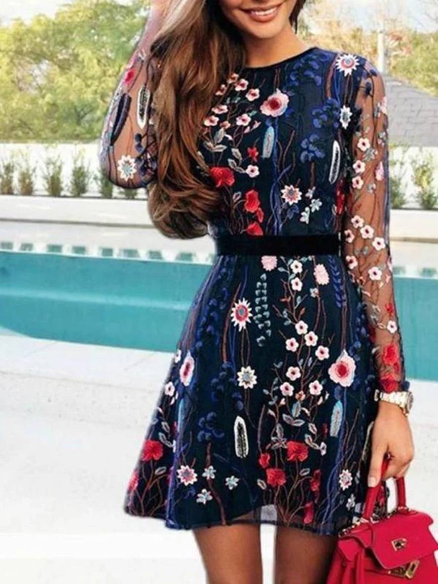 Karine – Robe Courte Fleurie Brodée Bohème Soirée Femme 2