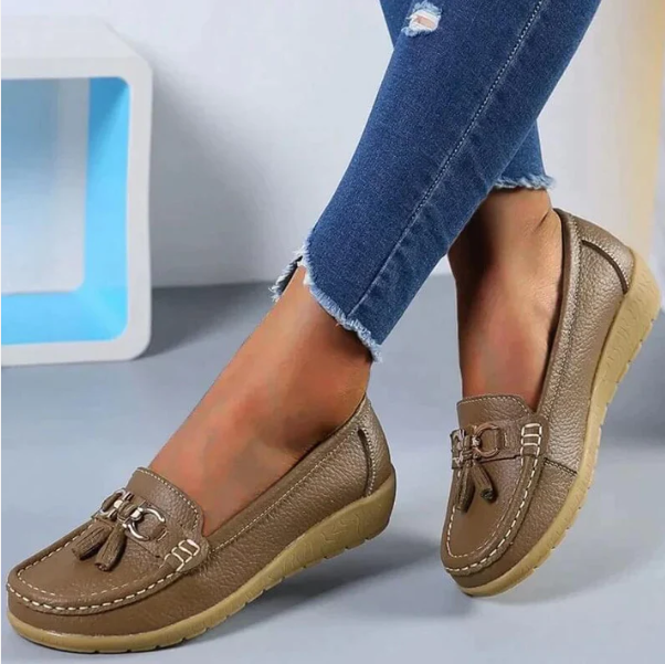 Koralie - Chaussures orthopédiques en cuir Kaki