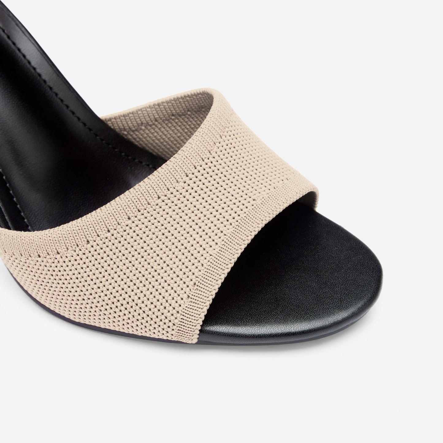 Kristel - Saldals pour femmes élégants et confortables pour toutes les occasions Beige 2