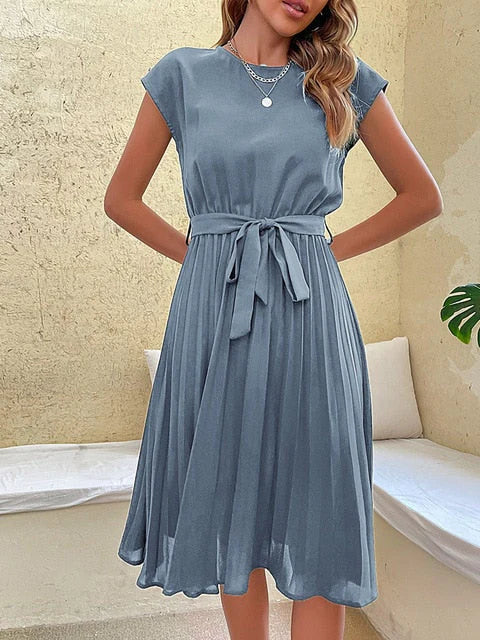 Valérie - Mini-robe décontractée plissée à manches courtes pour l'été 2025 Bleu ciel
