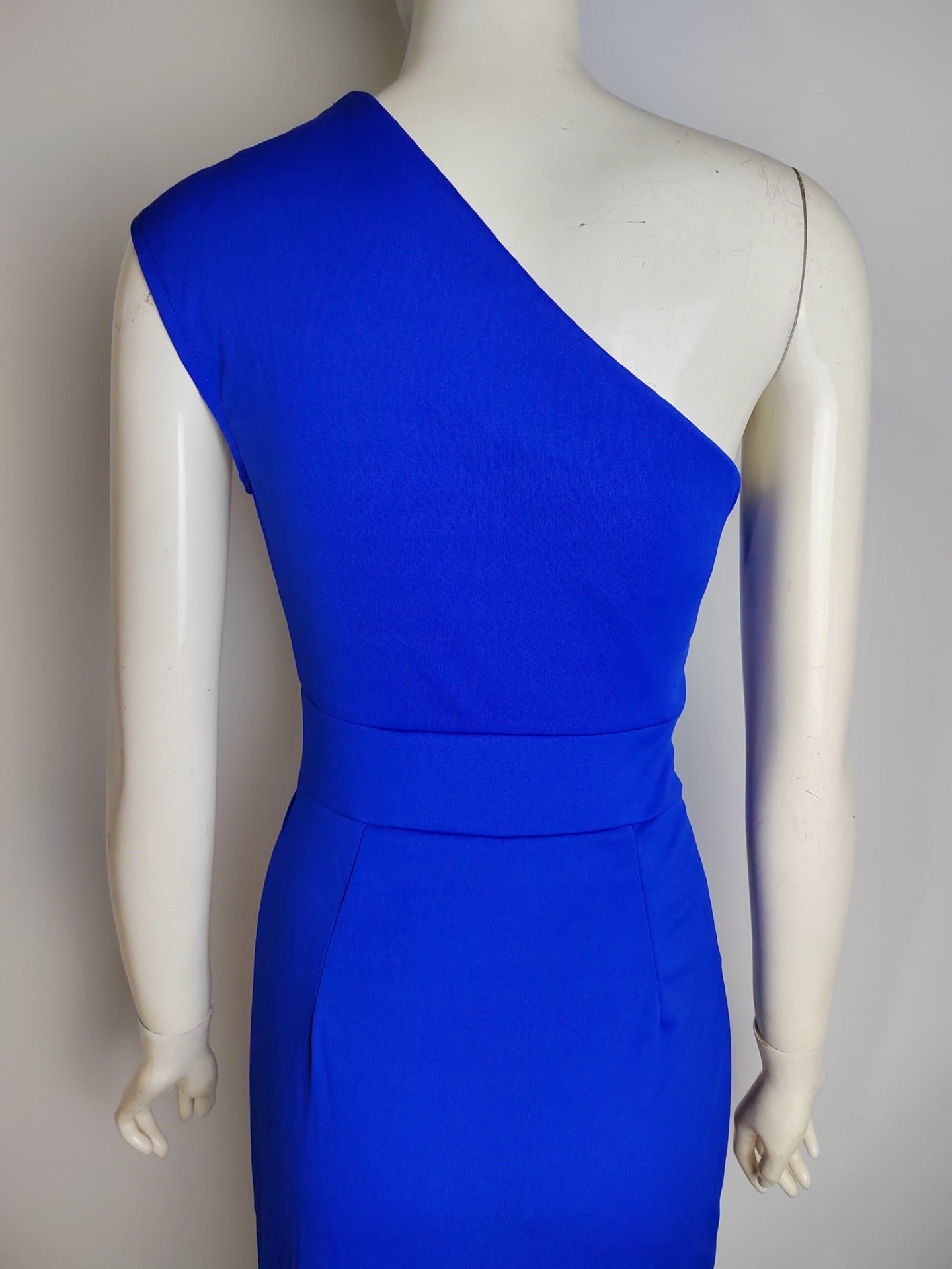 Coralie - Robe de soirée asymétrique élégante