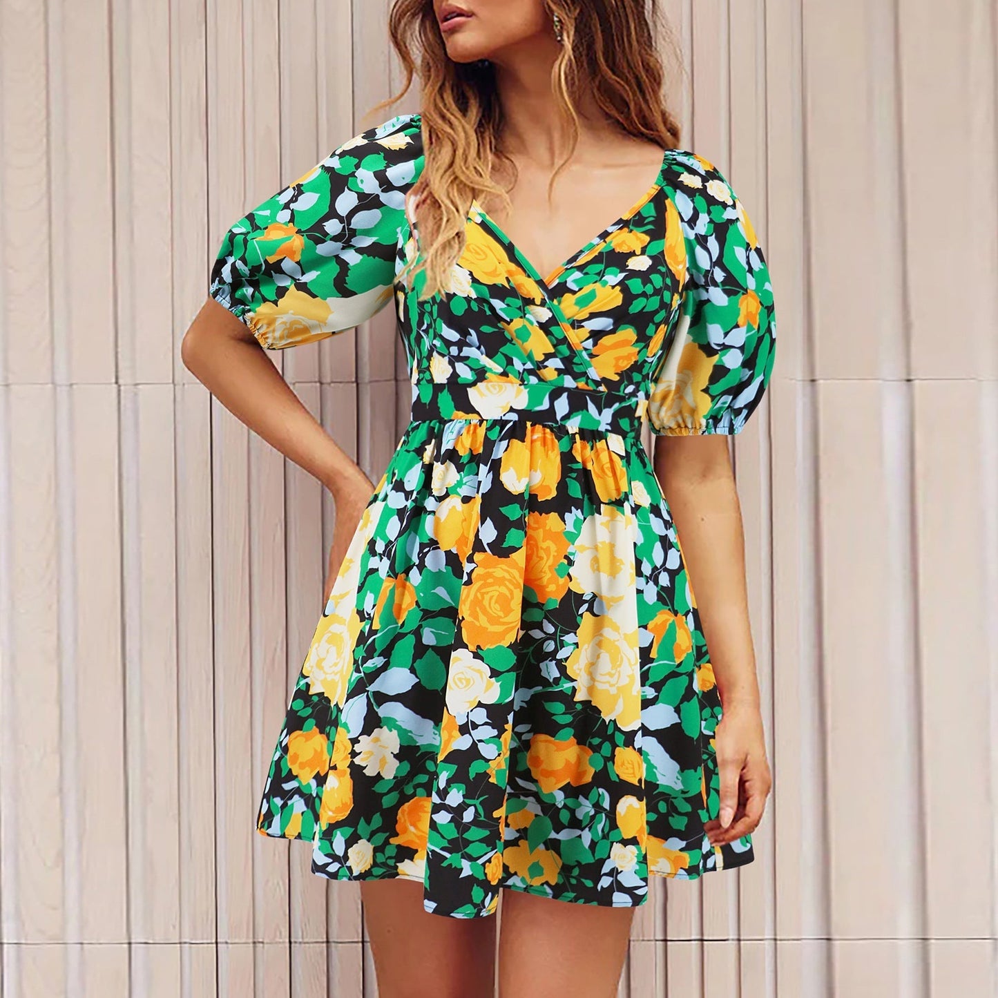 Élodia - Mini-robe fleurie à manches bouffantes Jaune Vert