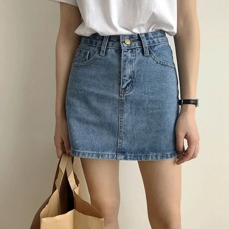 Bérénice – Mini-Jupe Bleu Ciel Femme Fraîche et Moderne