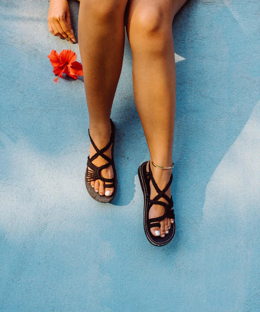 Karima - Sandales grecques colorées pour femmes Noir