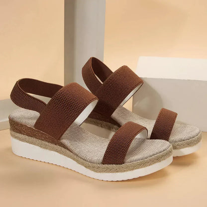 Kassandra - Sandales pour Femme Confortables et Élégantes pour un Usage Quotidien Café 2