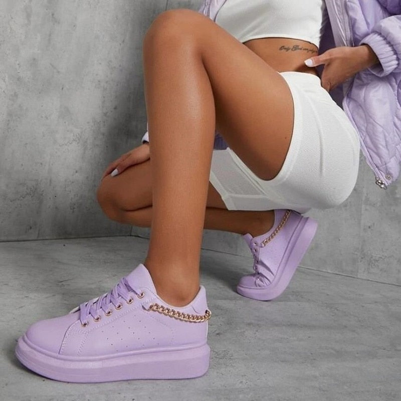 Kattia - Baskets basses avec chaîne pour femmes Lila