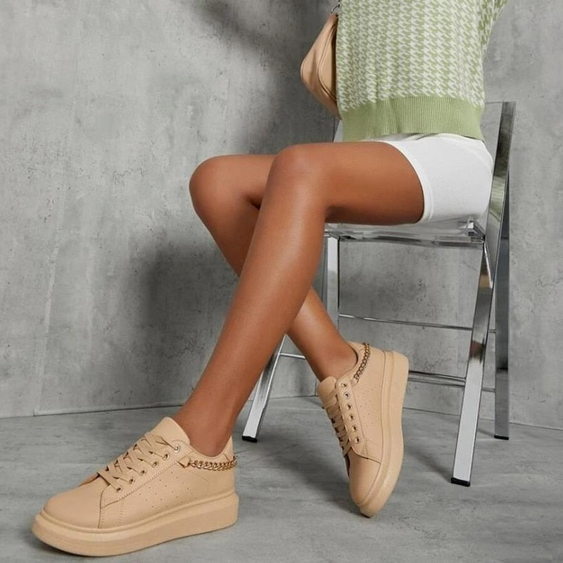 Kattia - Baskets basses avec chaîne pour femmes Marron