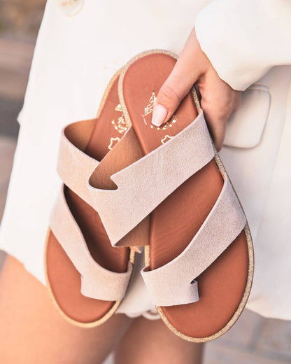 Pauline – Sandales Plates Femme en Cuir Taupe Élégantes 2